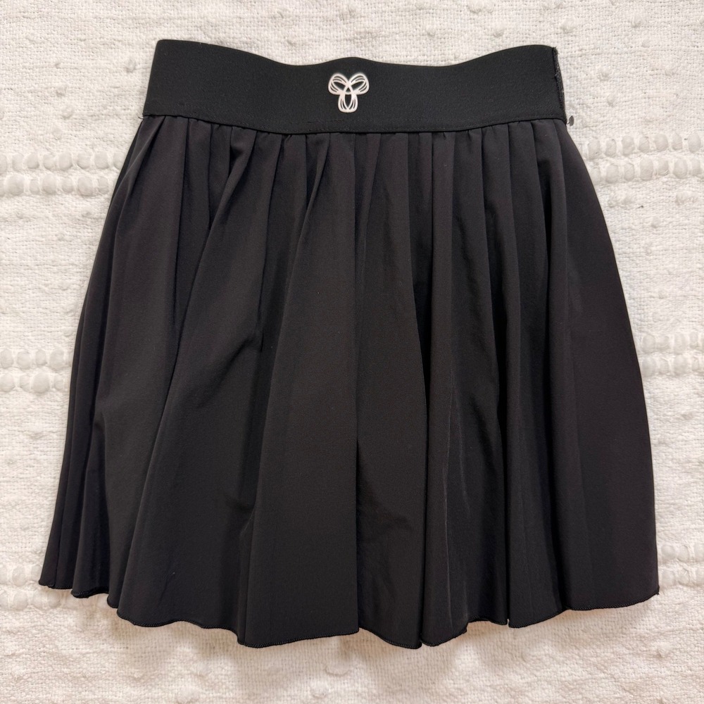 TnAction Aritzia Black Pleated Active Skort Built-in Shorts Pockets 2XS